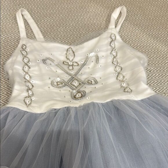 Pottery Barn Kids White and Blue Dance Costume Size 7-8 - Picture 4 of 6